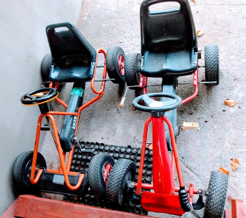 Ow Wilk - Pokoje I Domki Z Aneksami Kuchennymi, Parking, Plac Zabaw Łeba Extérieur photo